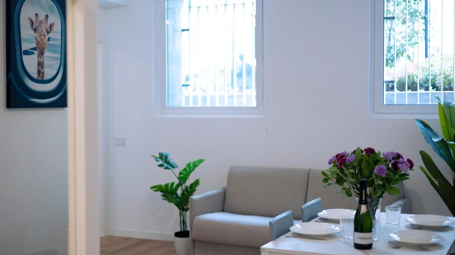 Apartamento The Urban Wildlife - San Babila Duomo Milán 0*,  Italia